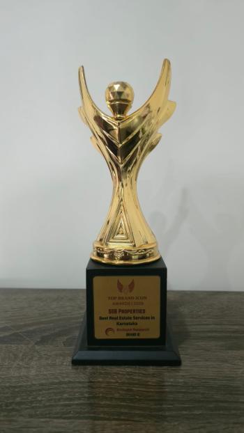 Top Brand Icon Awards 2025 - Best Real Estate Services in Karnataka - Eminent Researc Karnataka