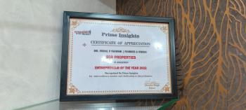 Vishal V Parwani of SSB Properties is reognised as Entrepreneur of the Year 2022 for extra ordinary service and dedication in the profession by The Prime Insights