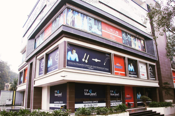 KW Blue Pearl, Delhi - Shop Space