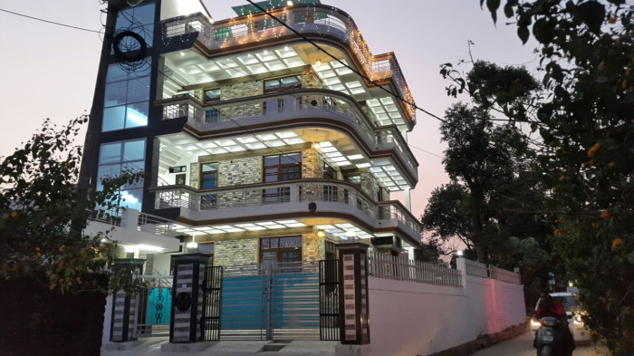 The Solitaire Crown, Dehradun - 2/3 BHK Apartments Flats