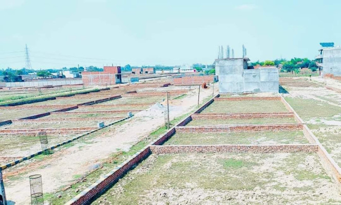 Silver City, Lucknow - Residential Plots