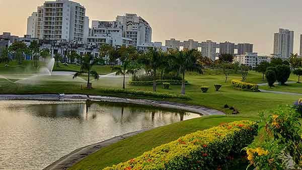 The Island, Greater Noida - Luxurious 4/5 BHK Home