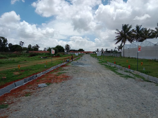 Oraiyan Oak Villas, Bangalore - Residential Plots