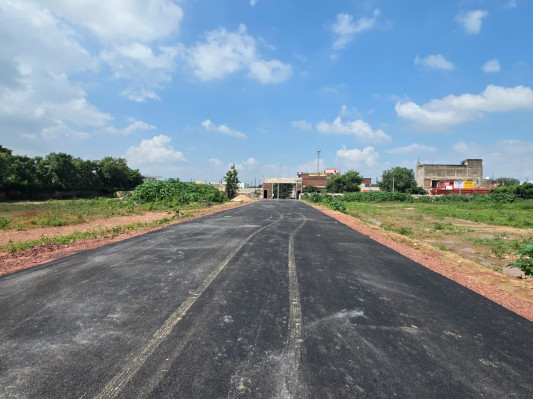 Siddhi Vinayak Industrial Park, Gwalior Road, Agra