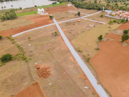 Lake View Farm, Krishnagiri - Farm Land