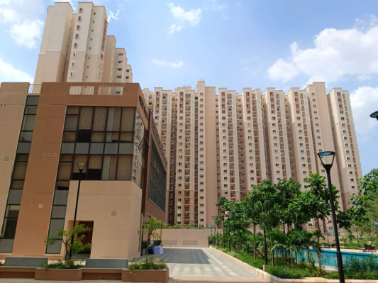 Mana Vista, Bangalore - 2/3 BHK Apartment