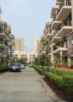 Omaxe Royal View Homes,
