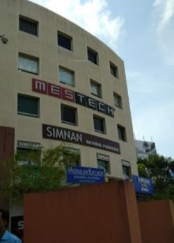 Signet Corner, Prabhat Road, Pune