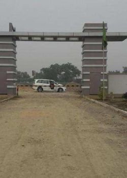 Shine City, Nilmatha, Lucknow