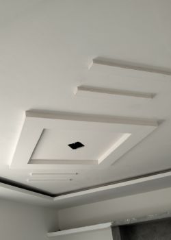 Nr Infra Ultimus,
