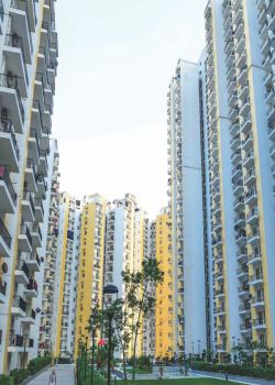 Panchsheel Hynish, Sector 63 Noida