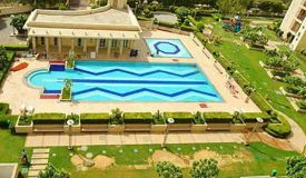 DLF The Summit, Gurgaon - 4 BHK Apartment