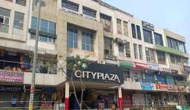 Gaur City Plaza, Greater Noida - Retail Shops & Showrooms