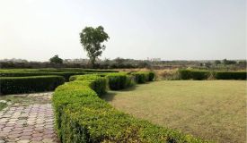 Lake Pearl Spring, Bhopal - Villa & Plots