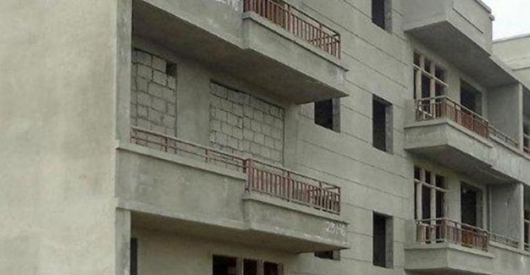 Wave Floors, Ghaziabad - Luxurious Apartments