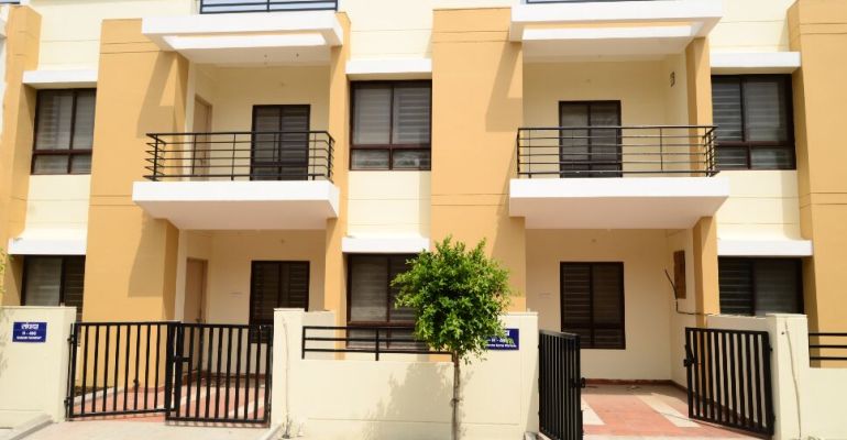 Essarjee Sampada, Bhopal - Essarjee Sampada