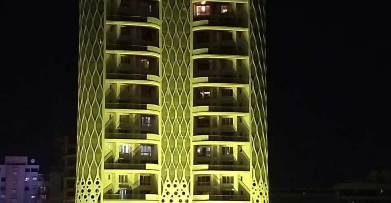 Kundan Emirus, Pune - Kundan Emirus