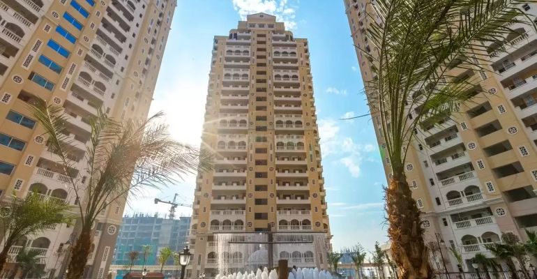 Royal City, Greater Noida - 3 BHK Flat Apartments