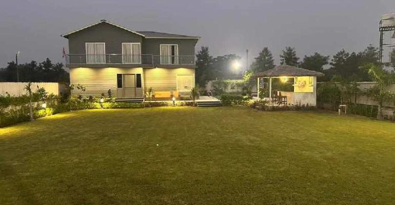 Novel Flora Farm, Noida - Novel Flora Farm
