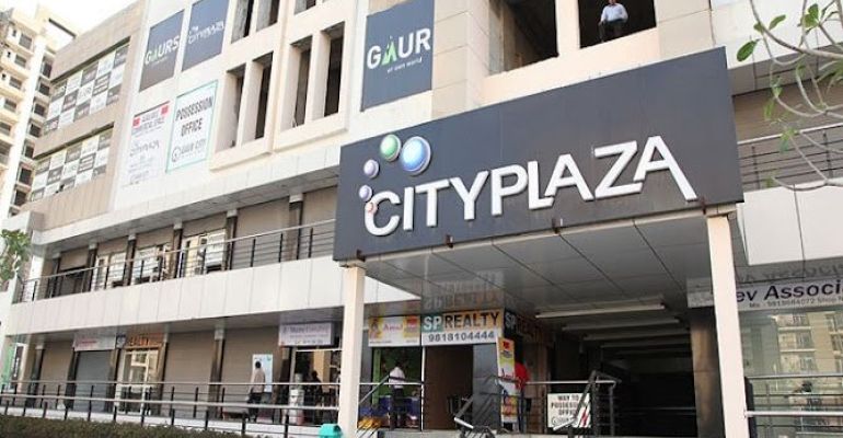 Gaur City Plaza, Greater Noida - Retail Shops & Showrooms
