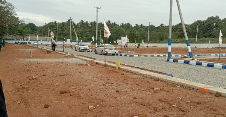 Oraiyan New City, Bangalore - Residential Plots