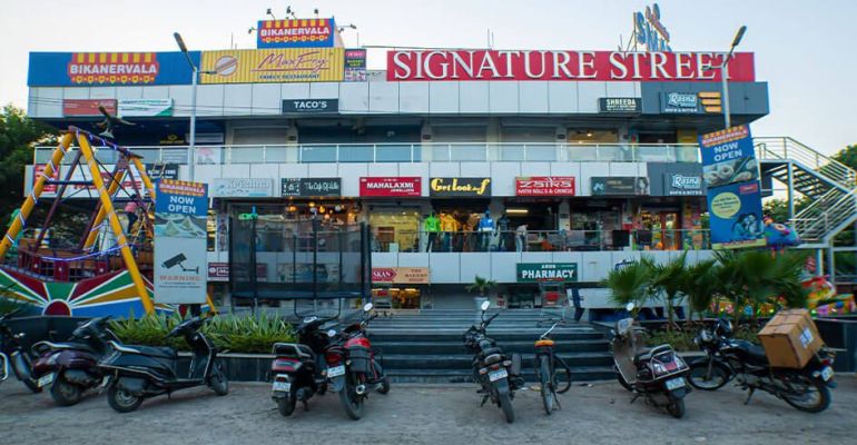 Signature Street, Ghaziabad - Signature Street