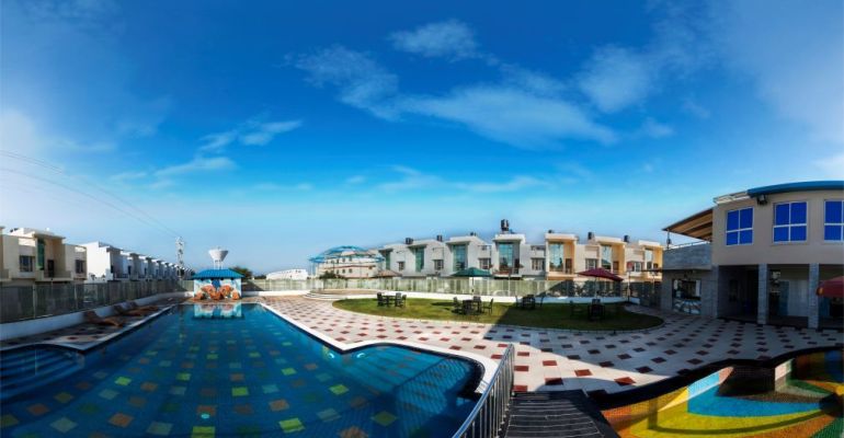 Lake Pearl Spring, Bhopal - Villa & Plots