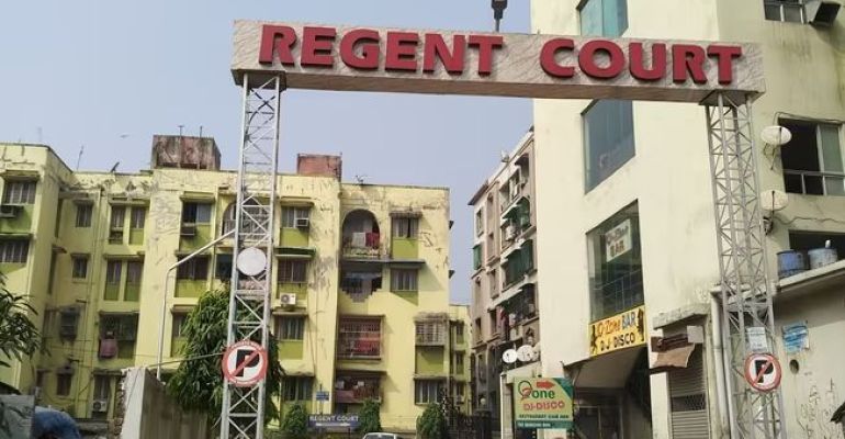 Regent Court, Kolkata - 2/3 BHK Apartment