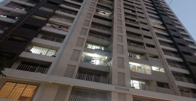 Bhalchandra Heights, Thane - 1/2 BHK Apartment