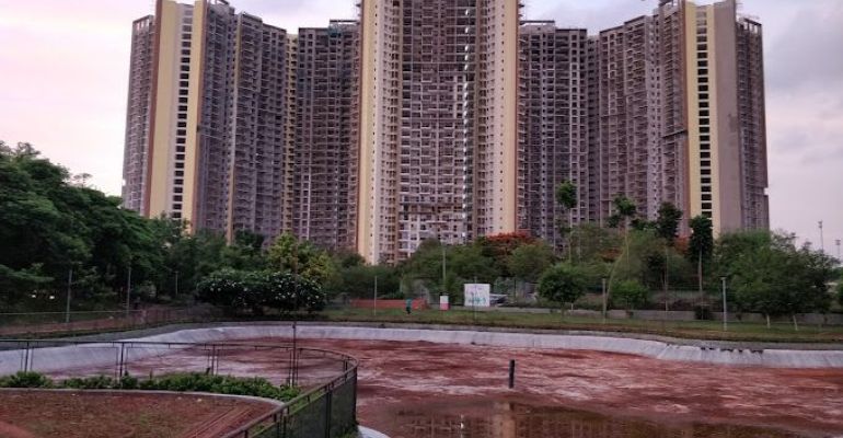 Amanora Future Towers Phase 1, Pune - Luxurious Apartments