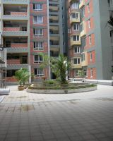 Bairavi Cruz Luxor