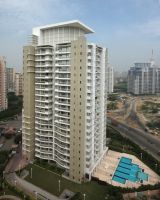 DLF Royalton Towers