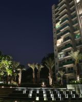DLF Kings Court