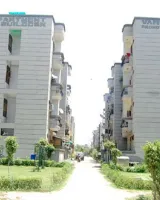 Apex Vardan Apartment