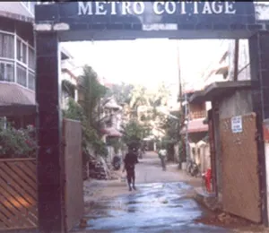 Metro Cottage