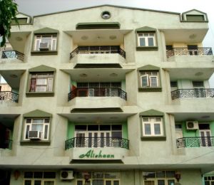 SDC Aalishan Apartment