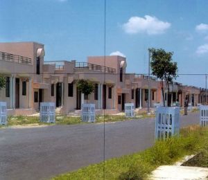Ansal East End