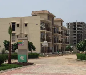 Omaxe Green Meadow City