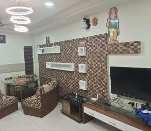 Kailash Royal