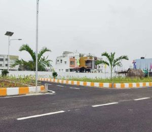 Akan Avenue