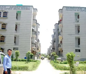 Apex Vardan Apartment