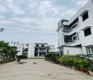 E Homes Panorama