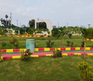 AKR Garden City