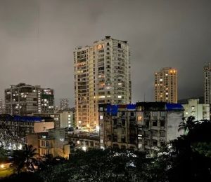 Piccadilly Condos 1