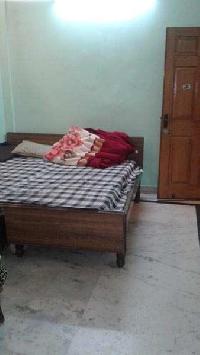 1 BHK Builder Floor for Rent in Block C Laxmi Nagar, Delhi