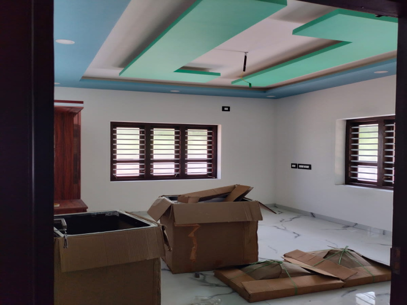 4 BHK House 2000 Sq.ft. for Sale in Kolazhy, Thrissur