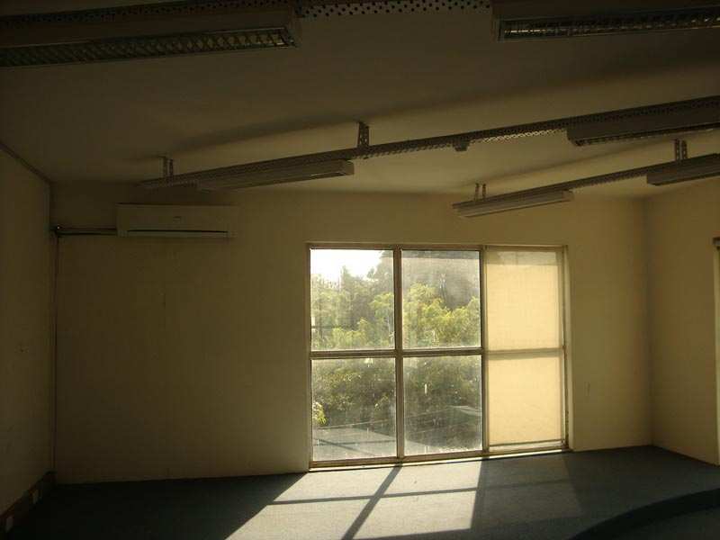 Office Space 90340 Sq.ft. for Rent in