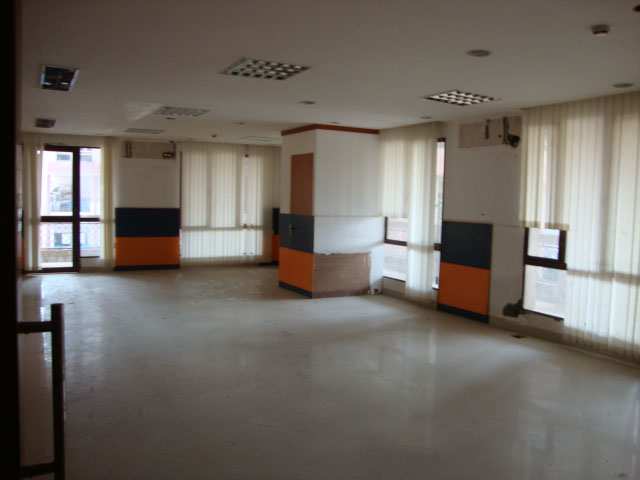 Office Space 6369 Sq.ft. for Rent in