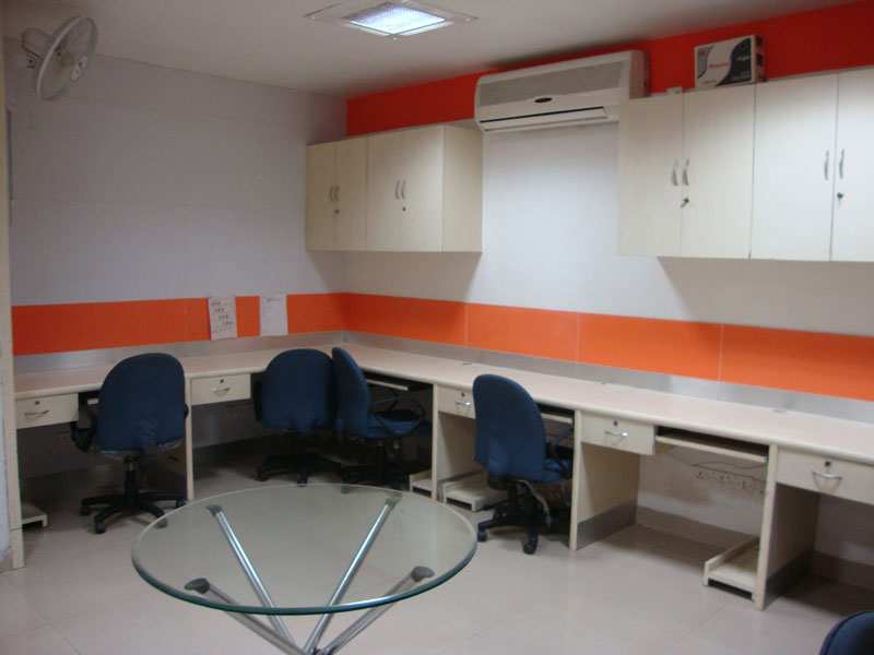 Office Space 1890 Sq.ft. for Rent in