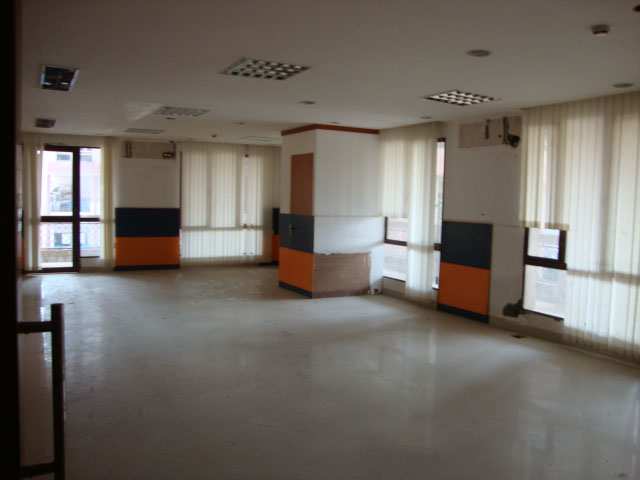  8849 Sq.ft. Office Space for Rent in Gulmohar Park, Delhi